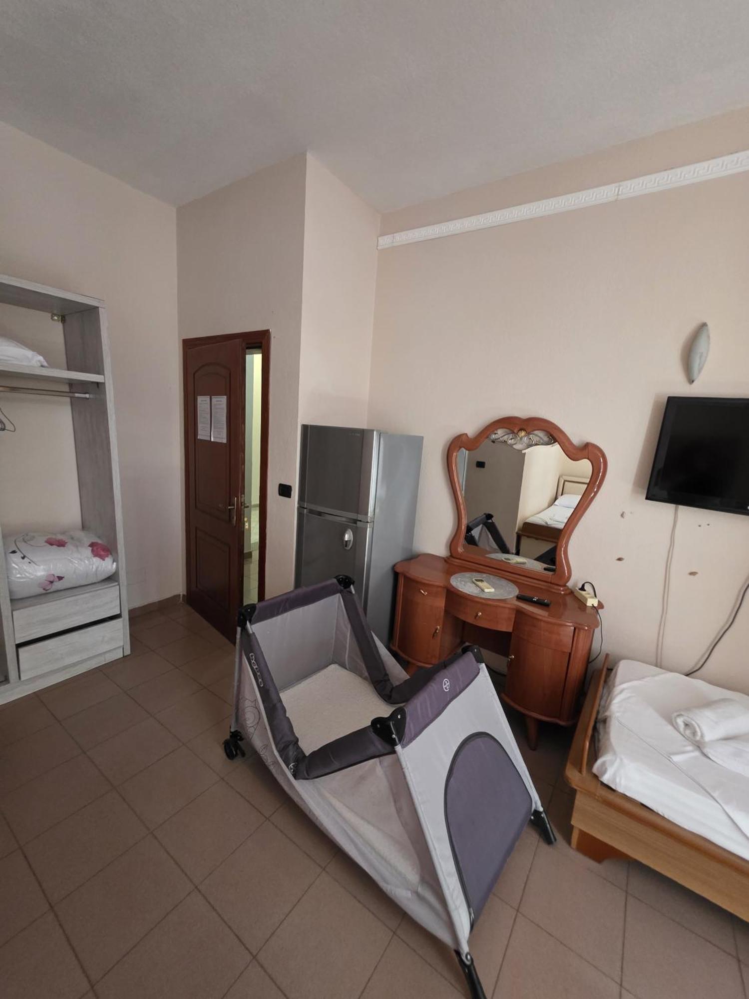 Hotel Seashell 3*